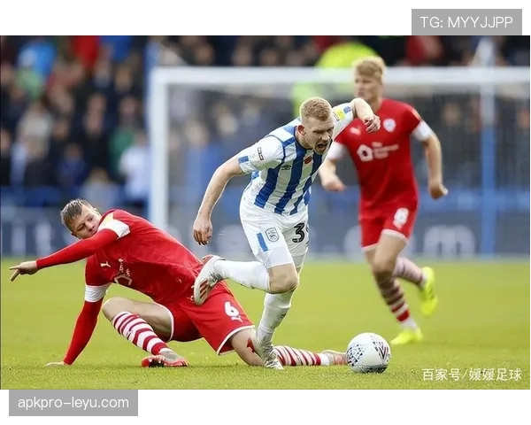 奥格斯堡防守体系解析:如何在激烈联赛中构筑坚不可摧的后防线 奥格斯堡防守体系解析:如何在激烈联赛中构筑坚不可摧的后防线