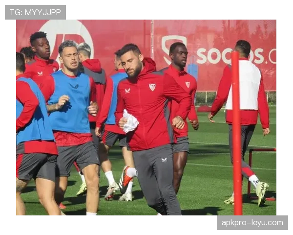 加亚球队全力出击，状态回暖助推联赛登新高