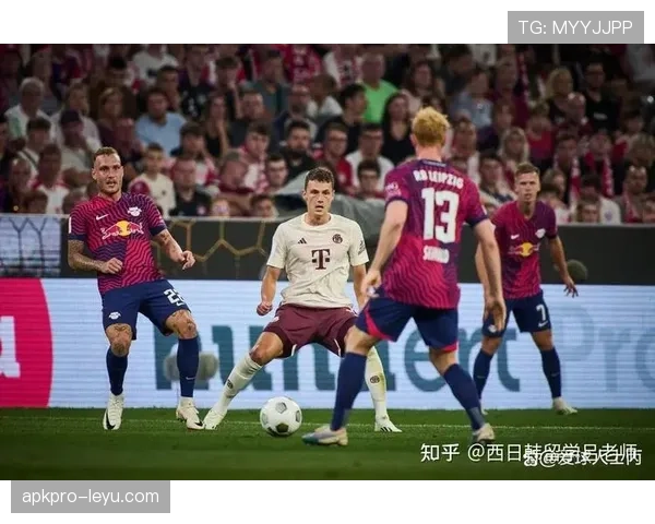奥尔莫对阵拜仁防线的突破与创造表现分析